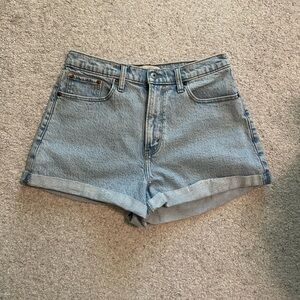 Abercombie & Fitch Mom High Rise Shorts